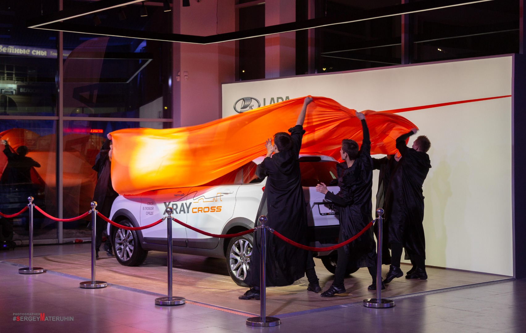 Презентация LADA Xray Cross в Лада Центр!